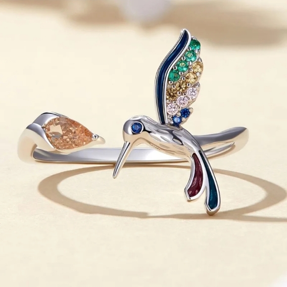 Jewelry - Silver tone Adjustable hummingbird Ring